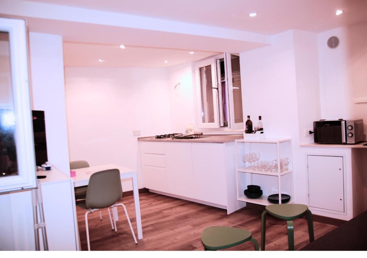 Apartmán La Casa Di Aly Janov Exteriér fotografie